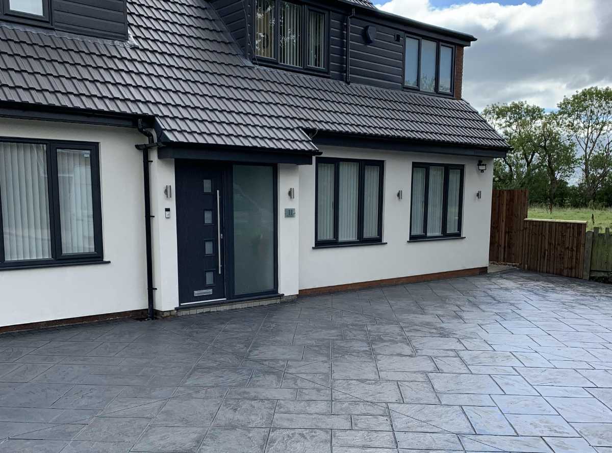 Paving and driveways in Preston and Lancashire. Paving and driveways in Preston and Lancashire.
